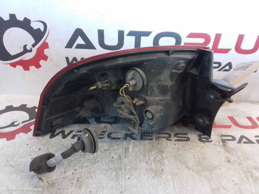 2011-2016 Kia Rio Right Taillight