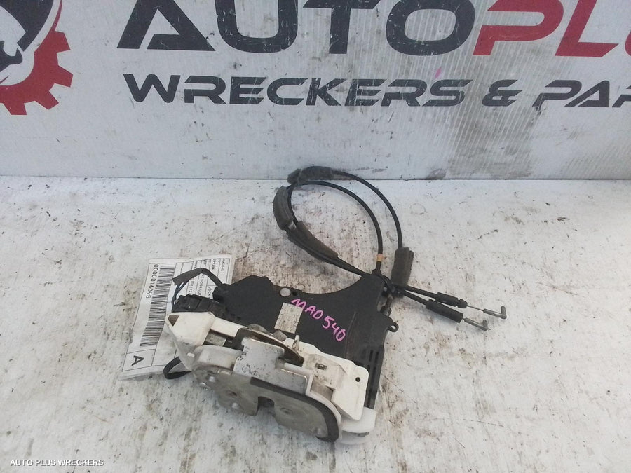 2006-2009 Mitsubishi Triton Door Boot Gate Lock
