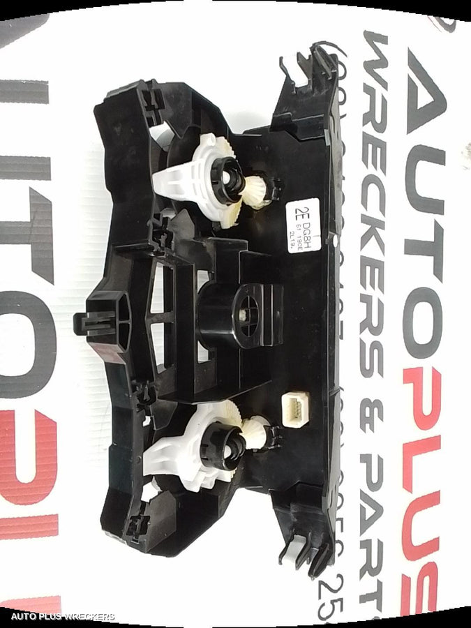 2017-2026 Mazda 2 Heater Ac Controls