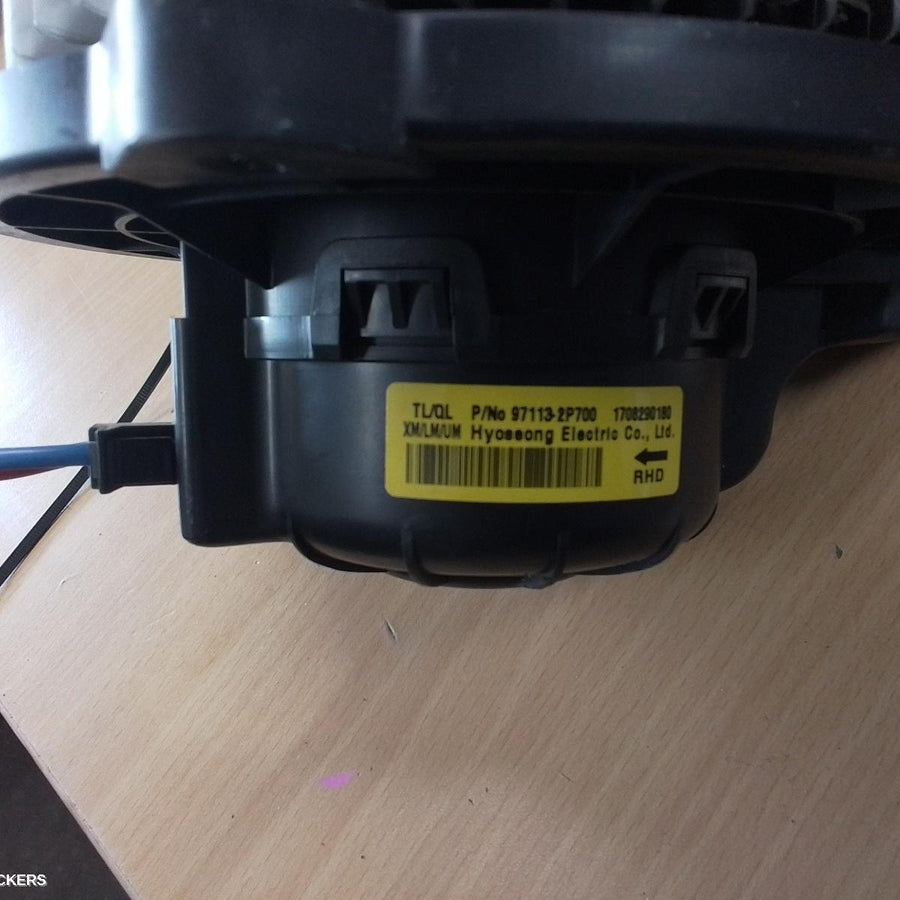 2017 Kia Sorento Heater Fan Motor