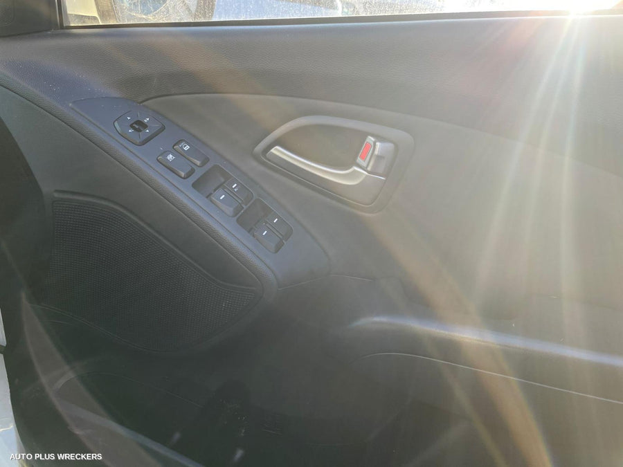 2011 Hyundai Ix35 Door Handle