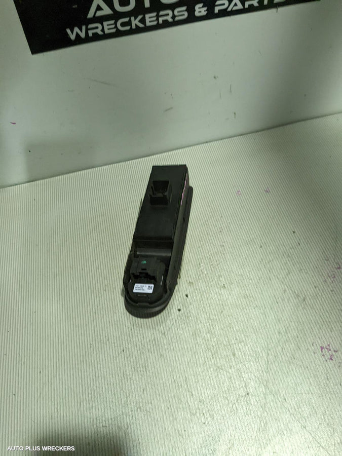 2012 VOLKSWAGEN GOLF PWR DR WIND SWITCH