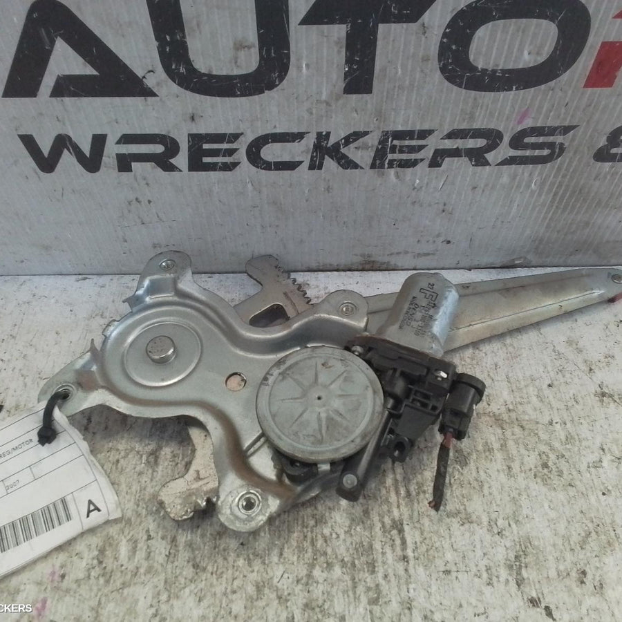 2006-2015 Mitsubishi Triton Right Rear Wnd Reg Motor