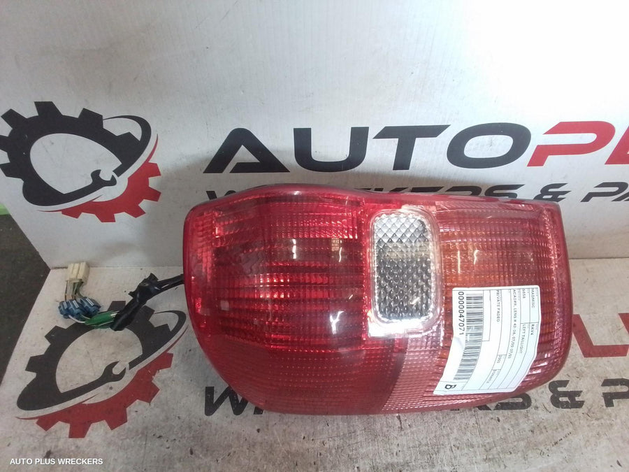 2000 Toyota Rav4 Left Taillight