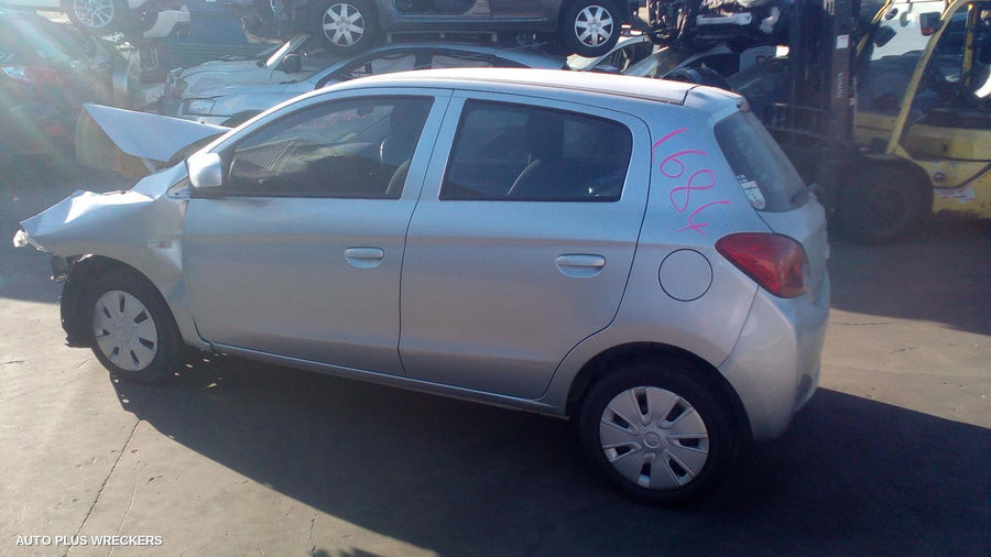 2013 Mitsubishi Mirage Left Rear Door Sliding