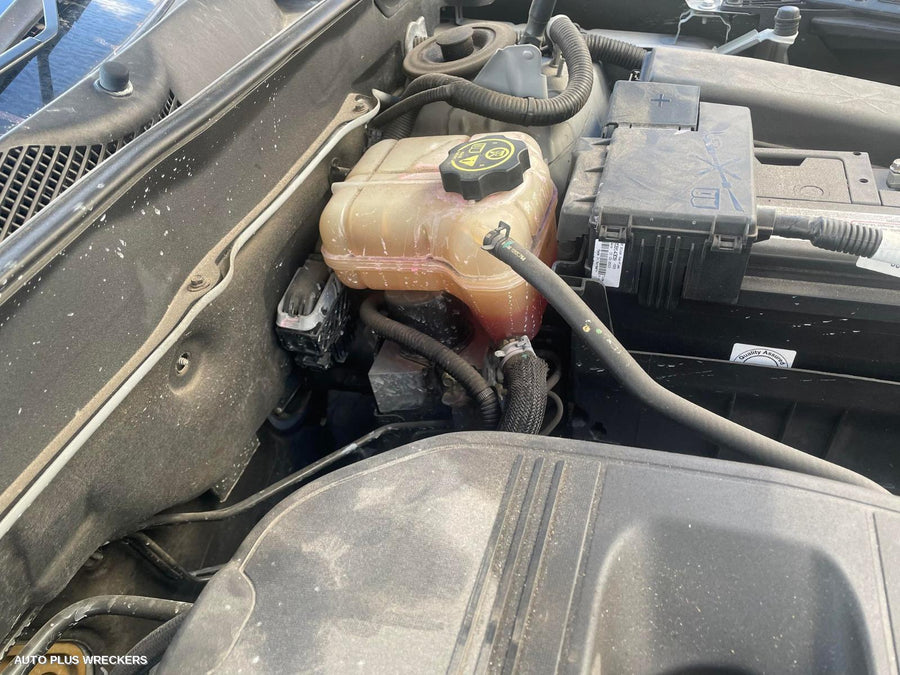 2013 Holden Malibu Overflow Bottle