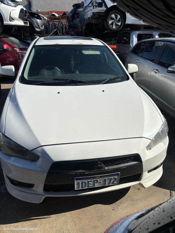 2009 Mitsubishi Lancer Right Rear Door Window