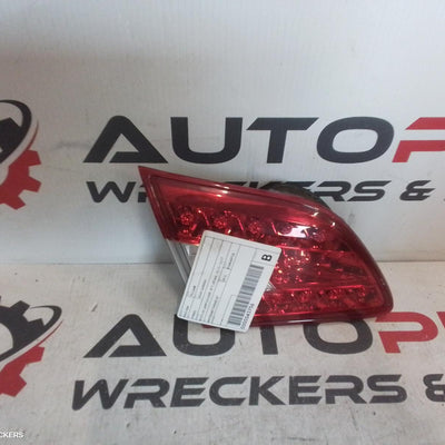 2012-2017 Nissan Pulsar Rear Garnish