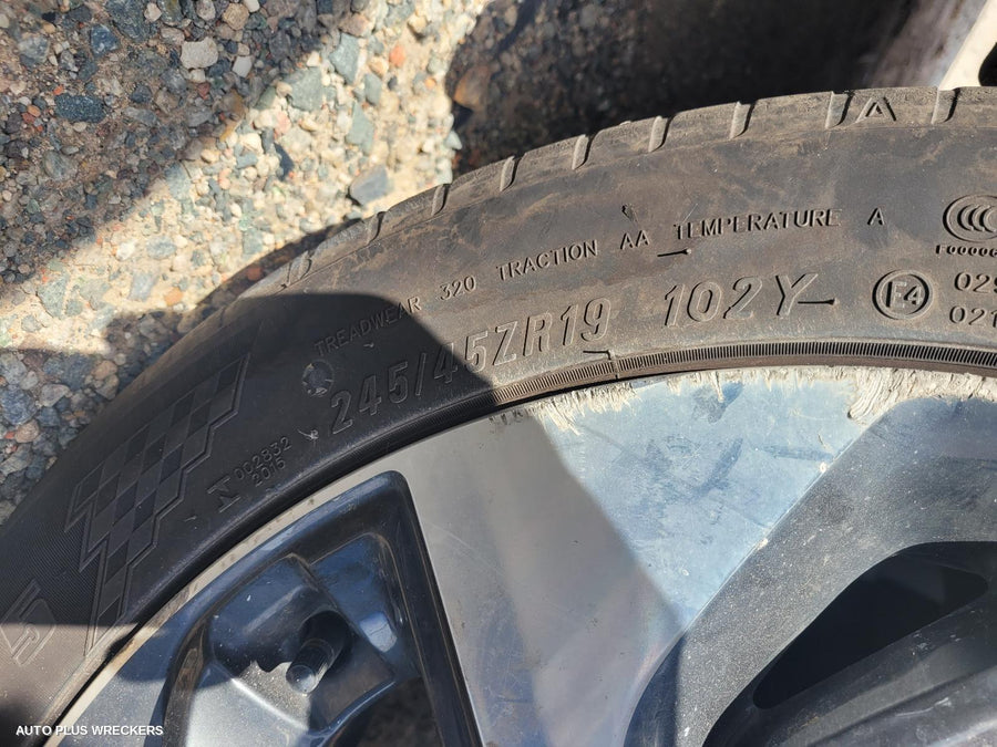 2016 Hyundai Tucson Left Front Door Window