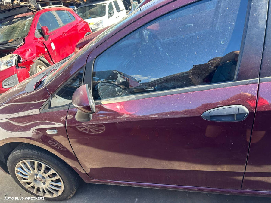 2014 Fiat Punto Column