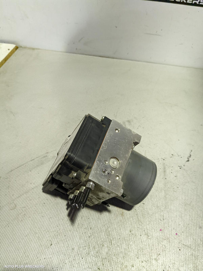 2018 Toyota Rav4 Abs Pump Modulator