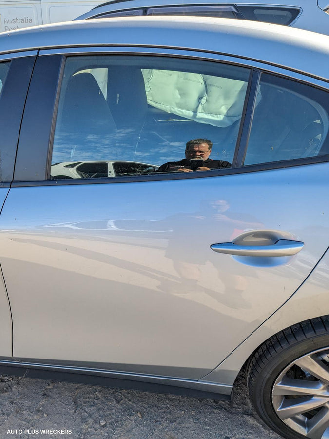 2020 Mazda 3 Left Rear Door Sliding