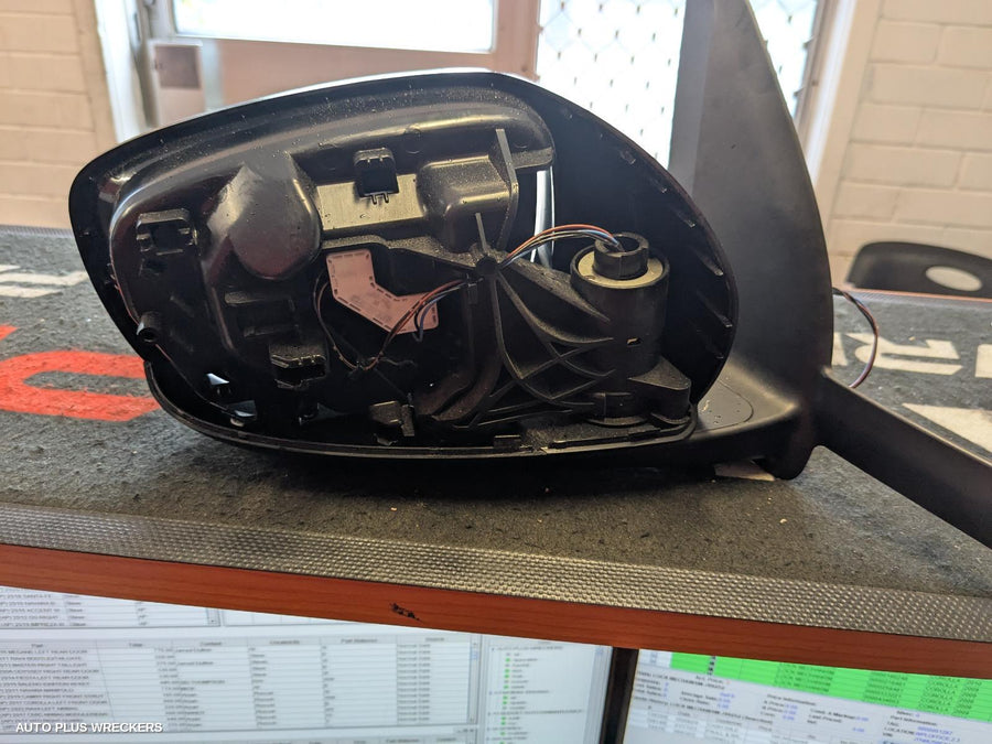 2017-2021 Suzuki Swift Right Door Mirror
