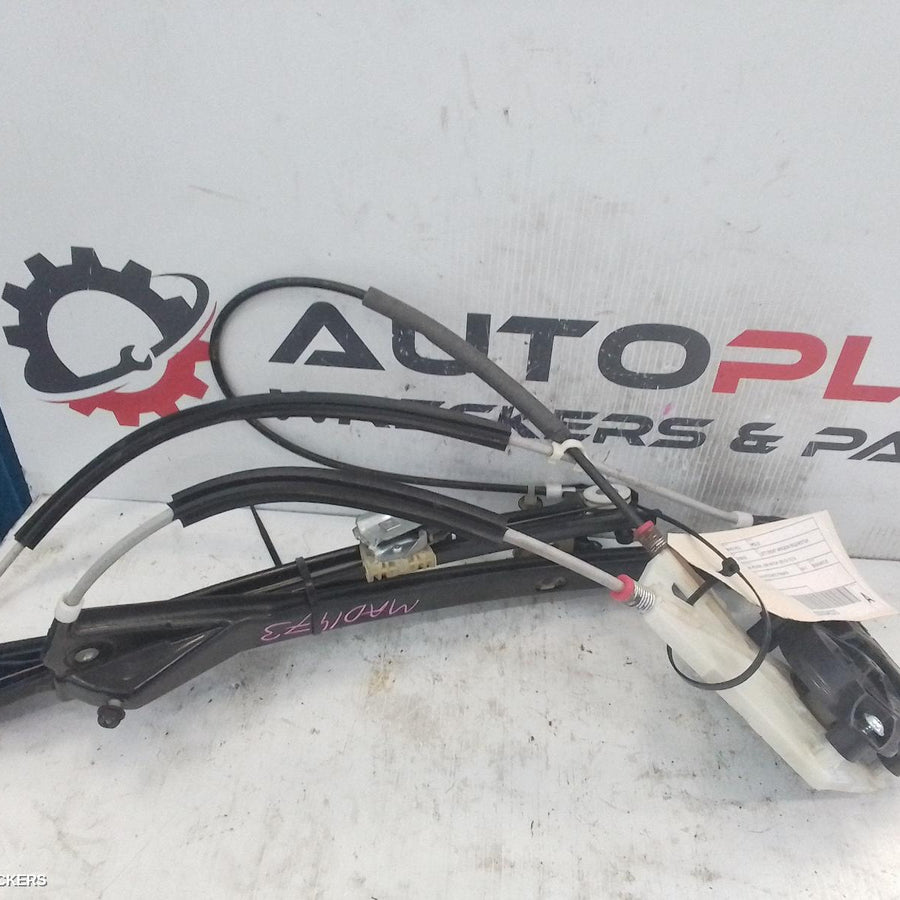 2010-2013 Volkswagen Polo Left Front Window Reg Motor