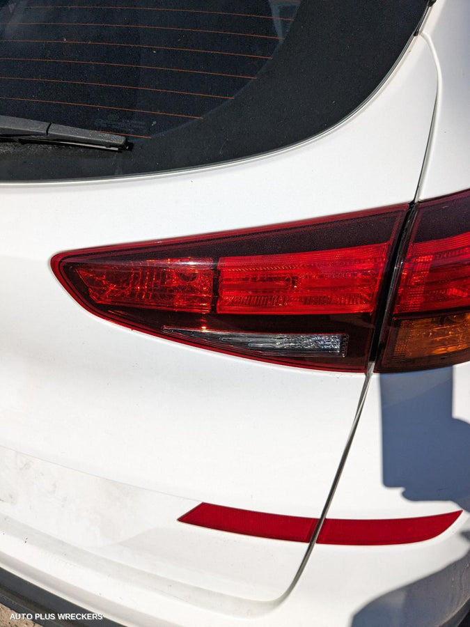 2019 Hyundai Tucson Headrest