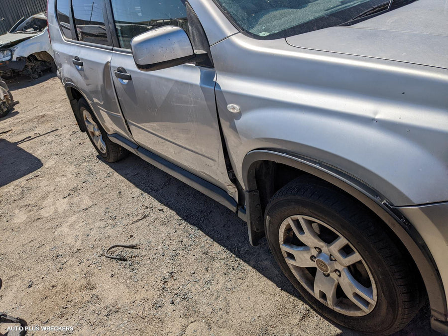 2009 Nissan Xtrail Right Door Mirror
