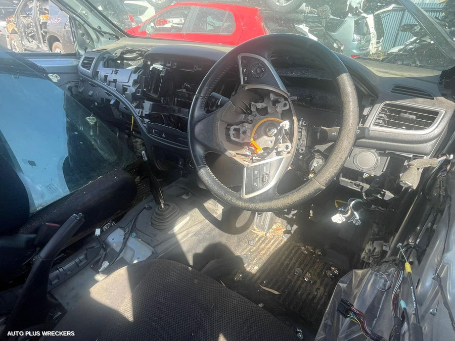 2017 Mitsubishi Triton Alternator