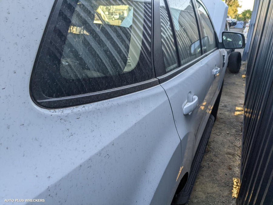 2018-2022 Ford Everest Right Door Mirror