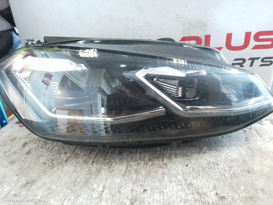2017-2020 Volkswagen Golf Right Headlamp