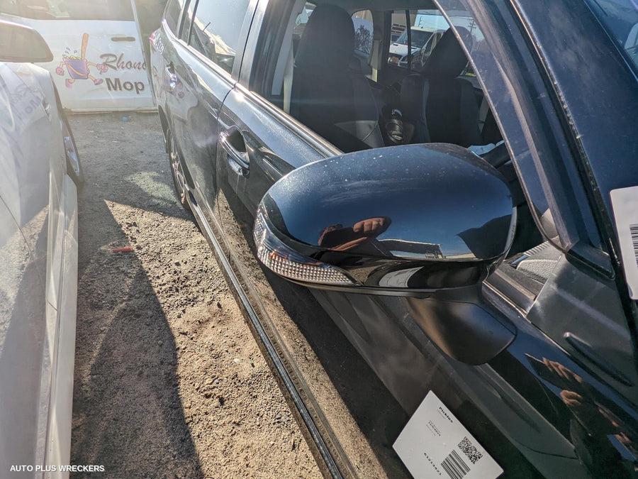2019 Toyota Corolla Right Taillight