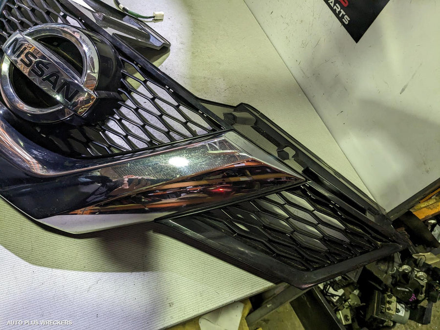 2014-2017 Nissan Xtrail Grille