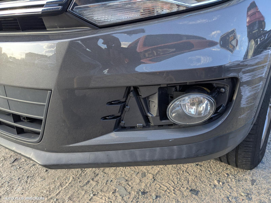 2008-2016 Volkswagen Tiguan Left Door Mirror