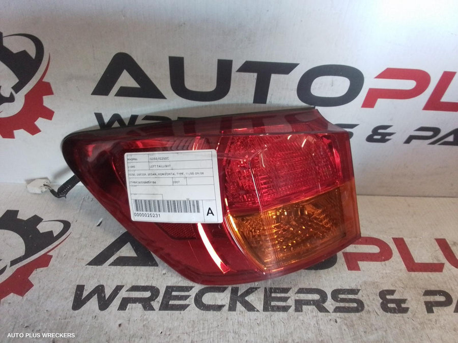 2007 Lexus Is250/is250c Left Taillight