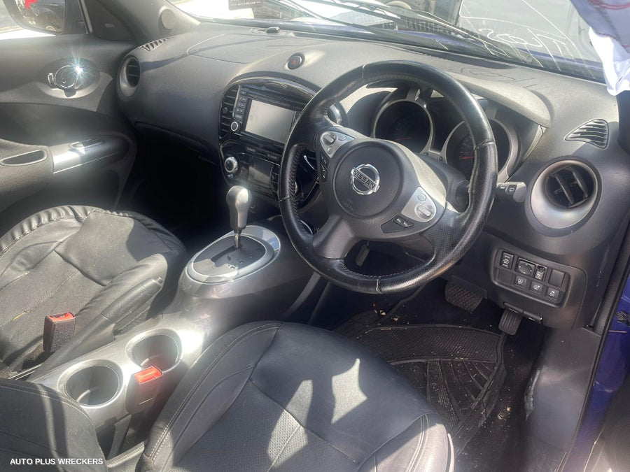 2016 Nissan Juke Left Front Door