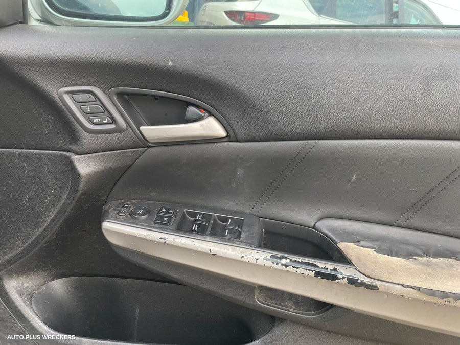 2009 Honda Accord Left Taillight