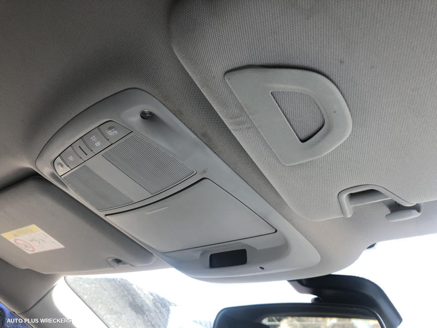 2017 Renault Kaleos R Bar Bracket Reinfo