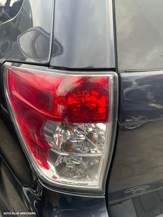 2009 Subaru Forester Left Headlamp