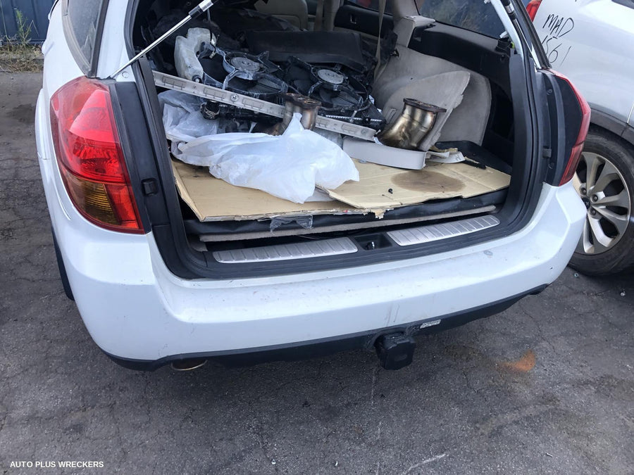 2005 Subaru Outback Right Rear Door Sliding