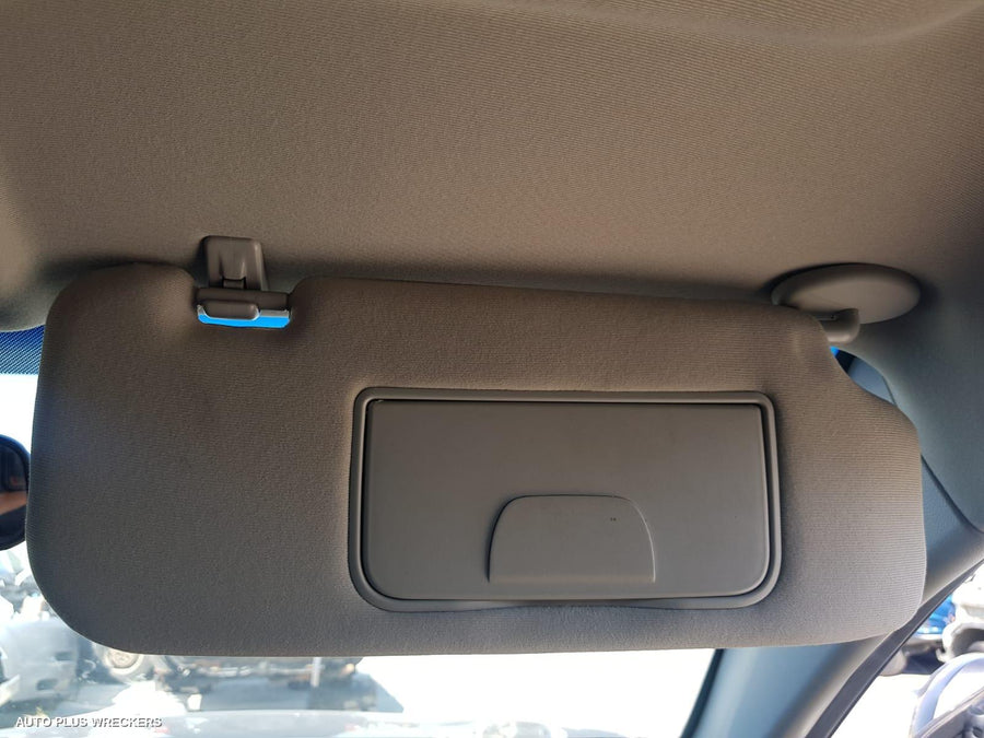 2012 Holden Captiva Grille