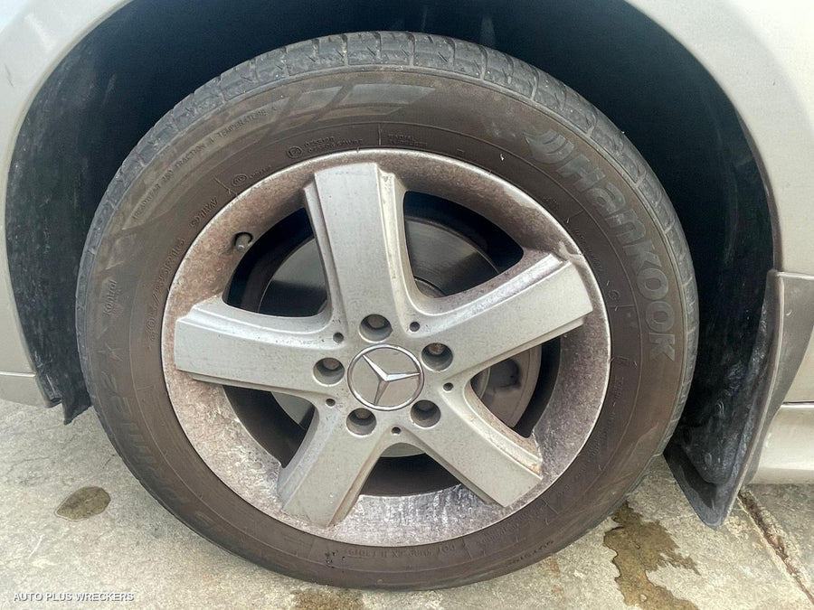 2006 MERCEDES B CLASS RIGHT REAR DOOR SLIDING