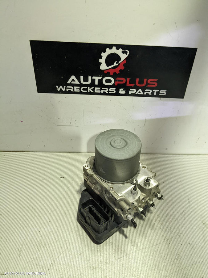 2015 Toyota Rav4 Abs Pump Modulator