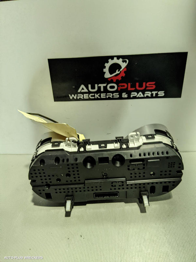 2011 Hyundai I45 Instrument Cluster