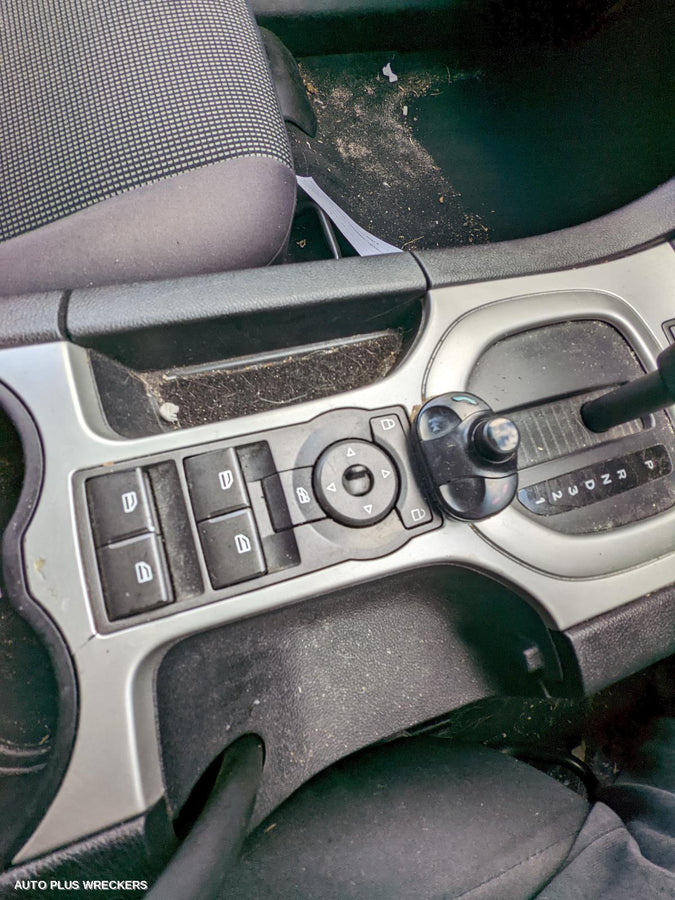 2008 Holden Commodore Right Door Mirror