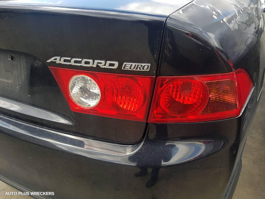 2003-2008 Honda Accord Left Rear Door Window