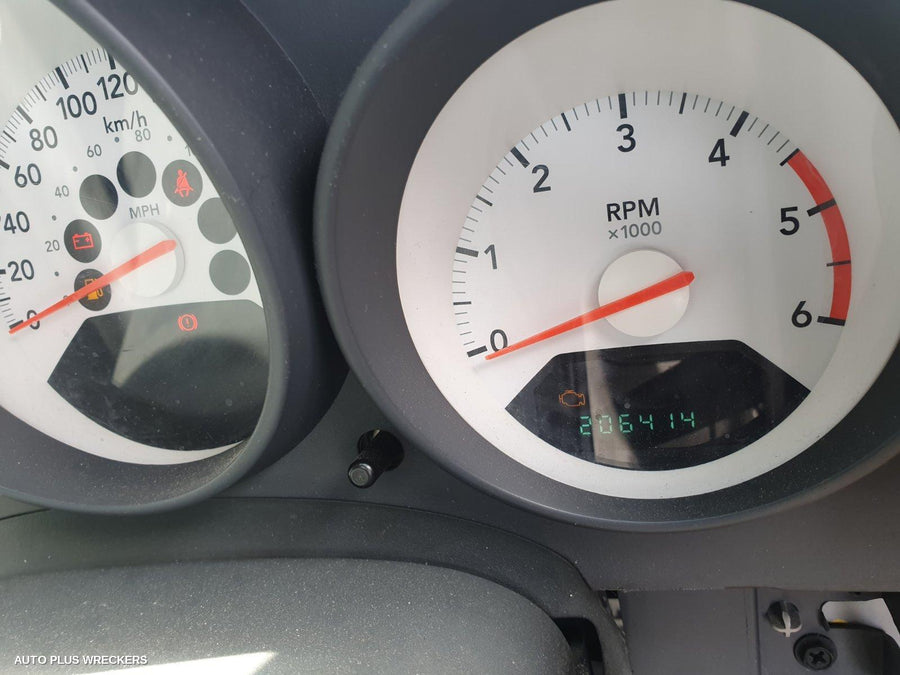 2008 Dodge Caliber Left Rear Door Sliding