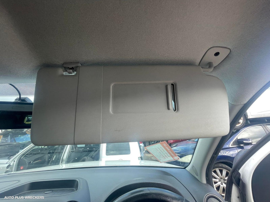 2016 Volkswagen Amarok Door Handle