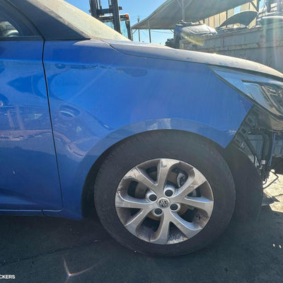 2016-2024 Mg Mg3 Left Front Door
