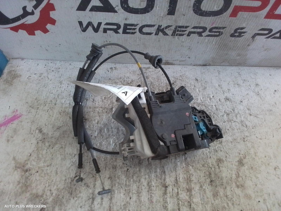 2011-2015 Hyundai Elantra Door Boot Gate Lock