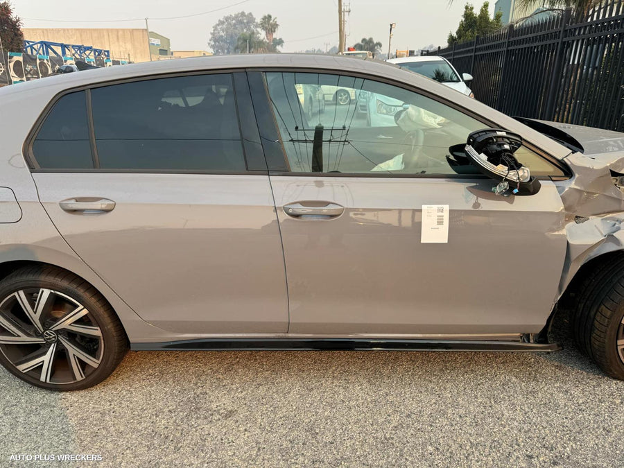 2023 Volkswagen Golf Reverse Camera