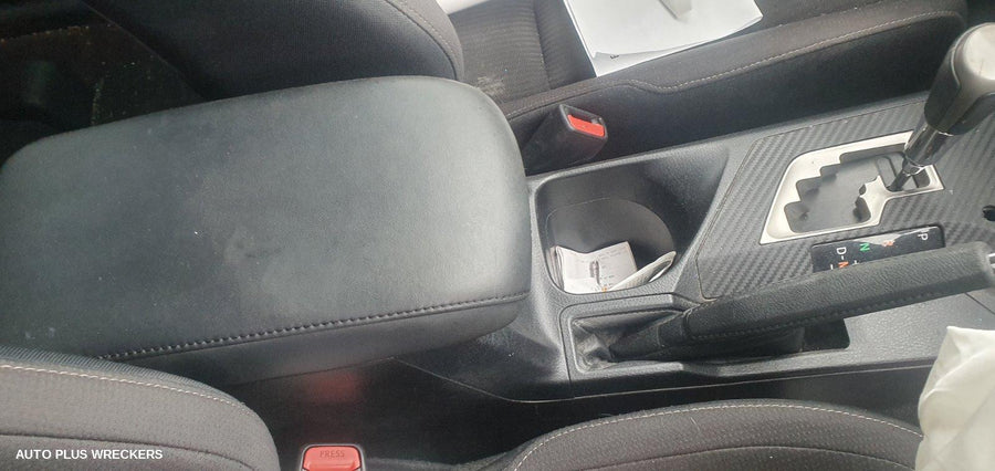 2015 TOYOTA RAV4 LEFT REAR 1 4 DOOR GLASS