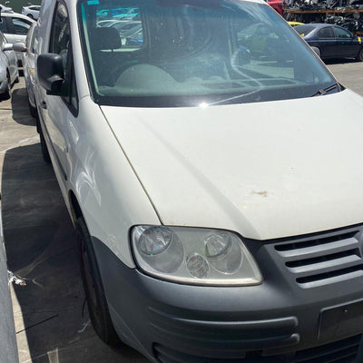 2004-2010 Volkswagen Caddy Front Bumper