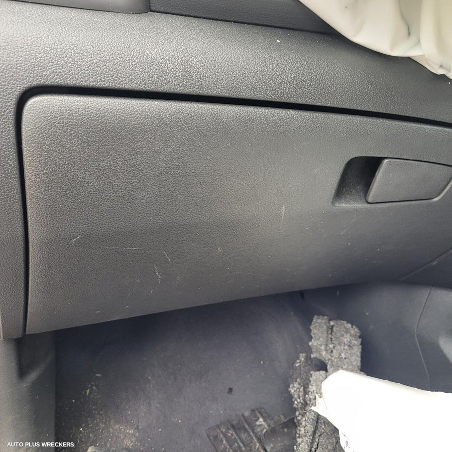 2017 Hyundai Tucson Headrest