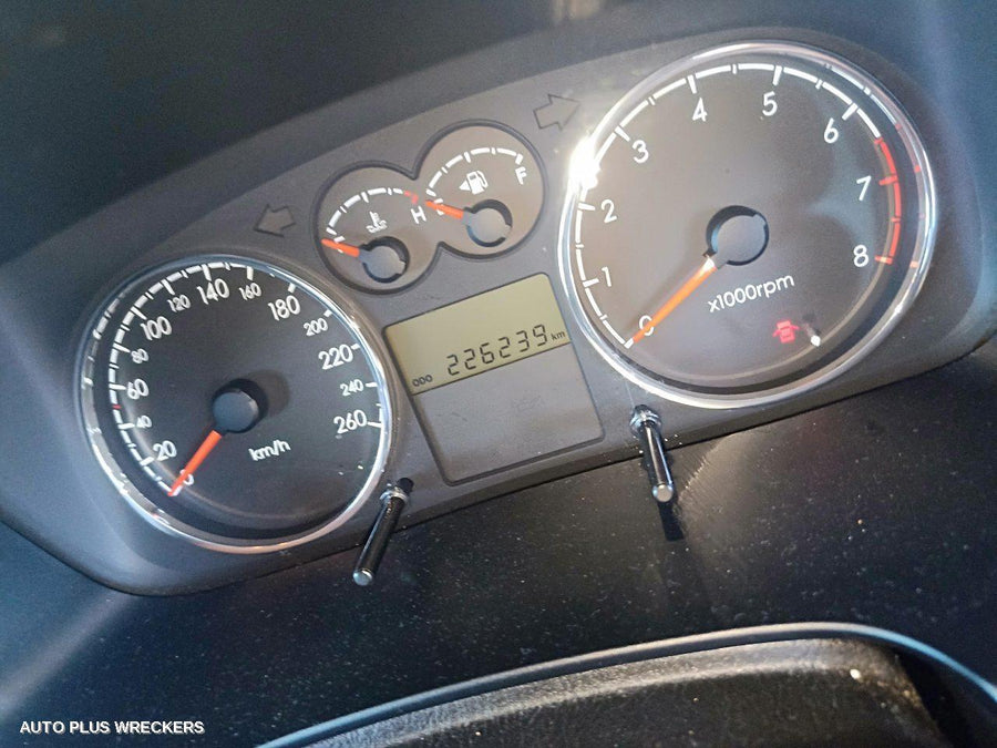 2007 Hyundai Tiburon Right Front Door