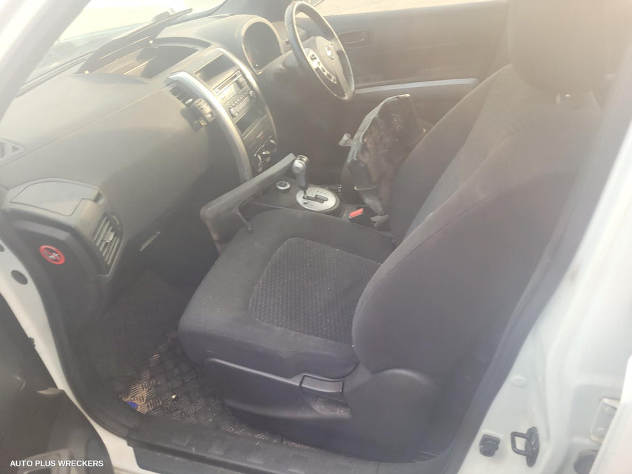 2012 Nissan Xtrail Right Front Door Window