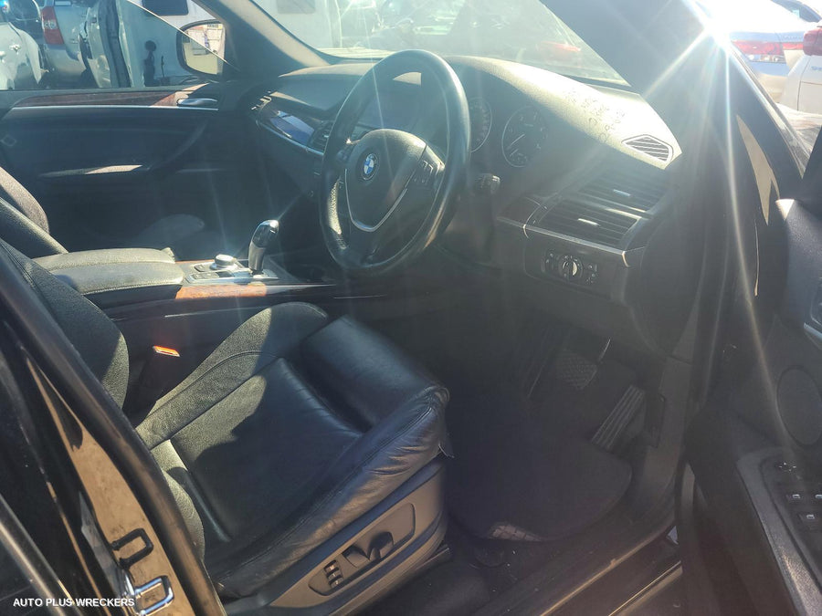 2009 Bmw X5 Right Rear Door Sliding