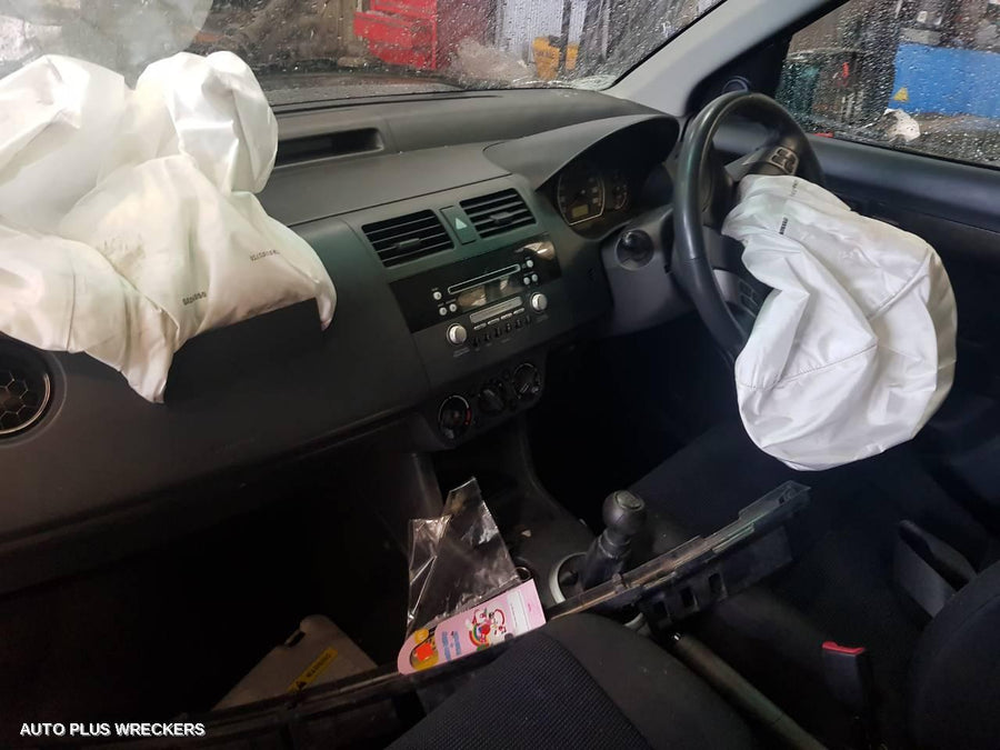 2005 Suzuki Swift Left Front Window Reg Motor